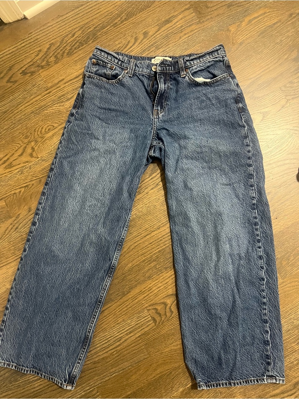 Adorable Abercrombie & Fitch: lowrise/ultra loose 26 short jeans